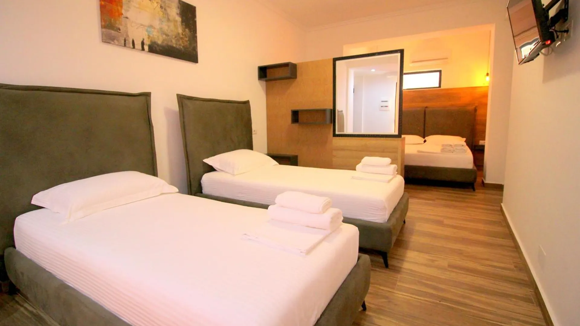 Ortus Rooms Sarande Hotel