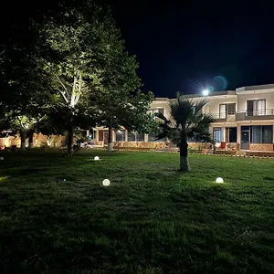 Hotel Orb, Sarandë
